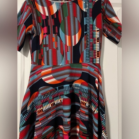 CG Women’s Vibrant Knee Length Dress Size M - Picture 2 of 4